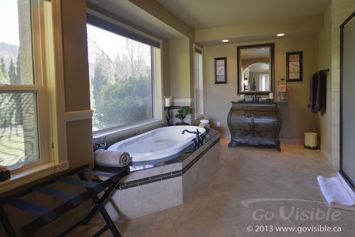 Serenata Guesthouse & Vineyard Retreat - Penticton, BC