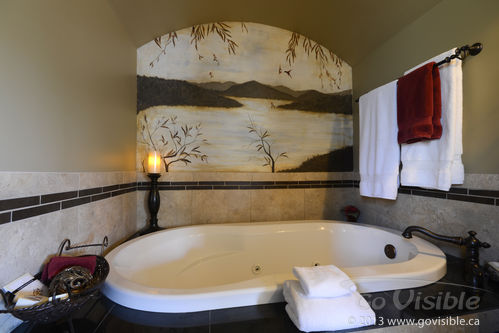 Serenata Guesthouse & Vineyard Retreat - Penticton, BC