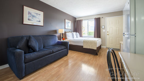 Maple Leaf Motel Inn Towne - Oliver, BC