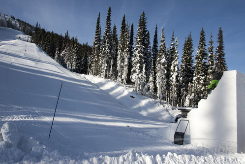 Apex Freestyle Ski Training 2013 - Canadian & Russian Aerial Ski Teams