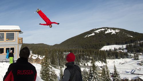 Apex Freestyle Ski Training 2013 - Canadian & Russian Aerial Ski Teams