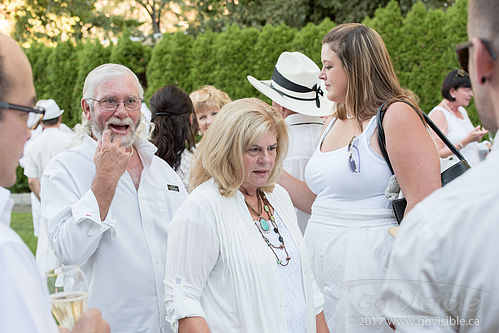 Dinner in White 2017 - Naramata BC