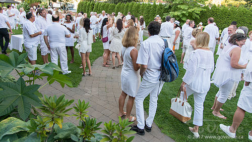 Dinner in White 2017 - Naramata BC