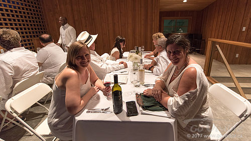 Dinner in White 2017 - Naramata BC