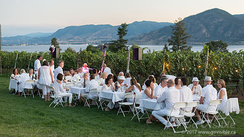 Dinner in White 2017 - Naramata BC