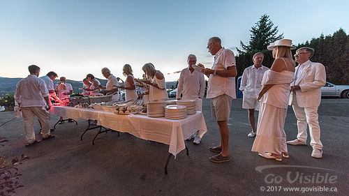 Dinner in White 2017 - Naramata BC