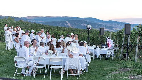 Dinner in White 2017 - Naramata BC