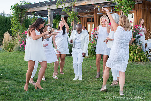 Dinner in White 2017 - Naramata BC