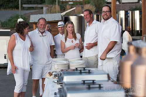 Dinner in White 2017 - Naramata BC