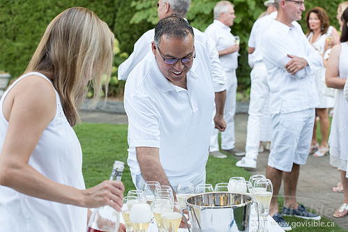 Dinner in White 2017 - Naramata BC