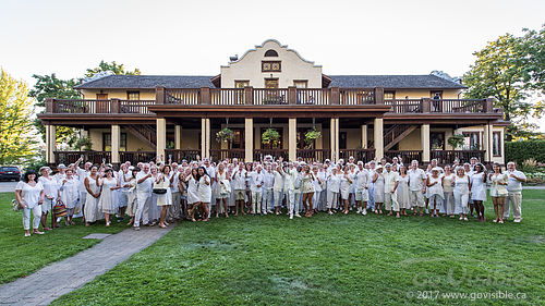 Dinner in White 2017 - Naramata BC